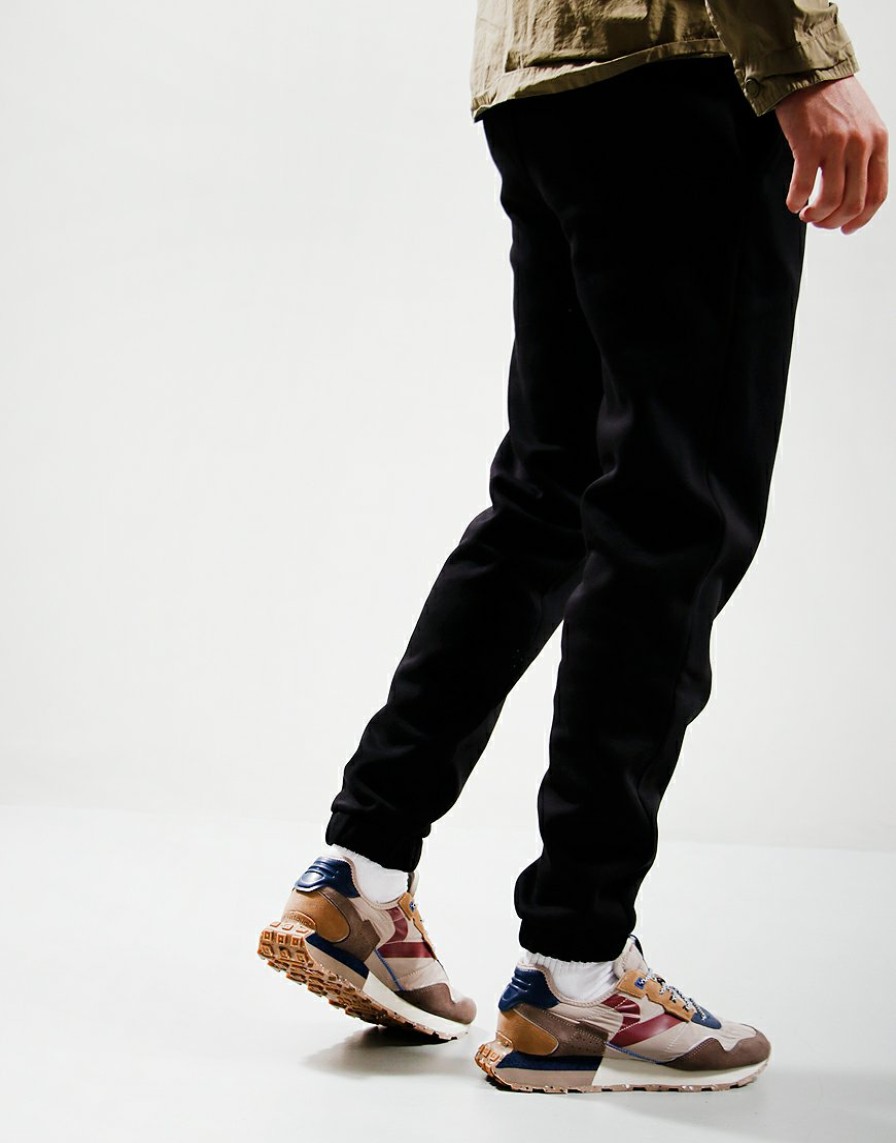 Joggers & Cargos Marshall Artist | Siren Classic Fit Joggers // Black